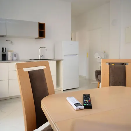 Apartments Verdina Primosten Exterior photo
